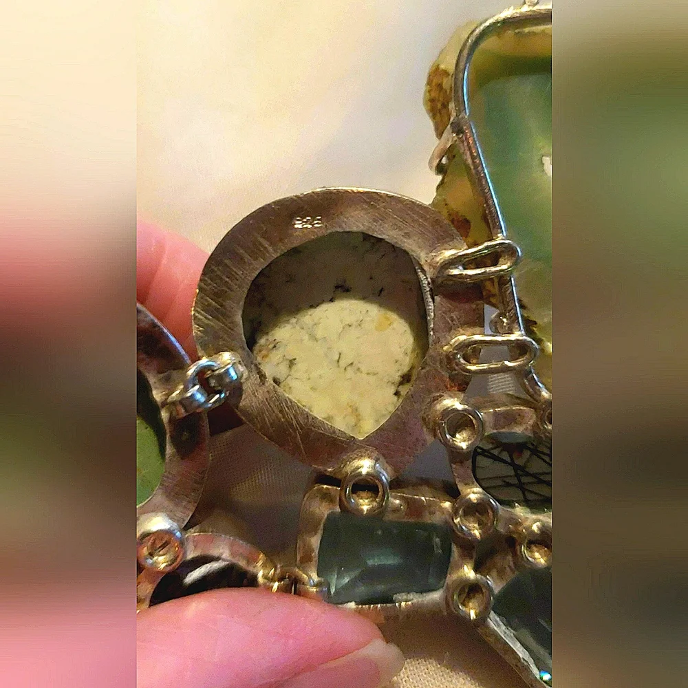 Showstopping Multi-Gemstone Extravaganza Statement Necklace - Picture 11 of 16